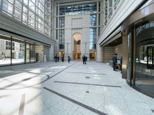 エントランスホール