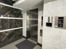 エレベーター(1基)