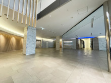 エントランスホール