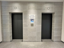 エレベーター(2基)
