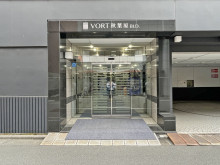 オフィスビル出入口