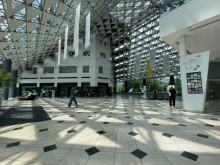 エントランスホール