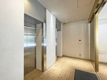 エレベーター(2基)