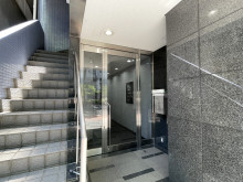 オフィスビル出入口