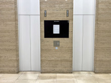 エレベーター(2基)