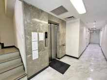 エレベーター(1基)