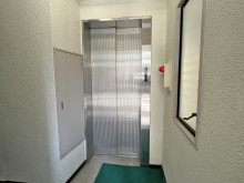 エレベーター(1基)