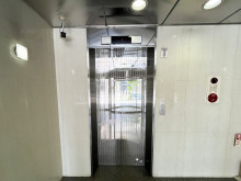 エレベーター(1基)