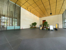 エントランスホール