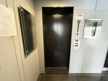 エレベーター(1基)