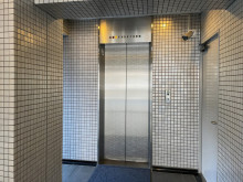 エレベーター(1基)