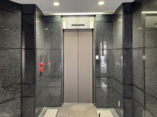 エレベーター(1基)