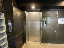 エレベーター(1基)