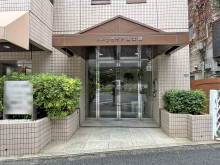 オフィスビル出入口