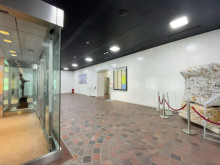 エントランスホール