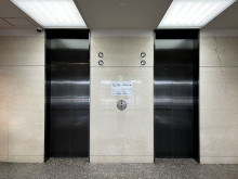 エレベーター(2基)