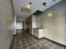 エントランスホール