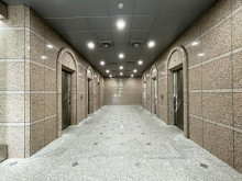 エレベーター6基