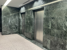 エレベーター(2基)