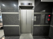 エレベーター(1基)