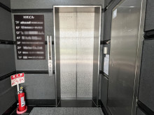 エレベーター(1基)