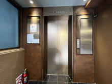 エレベーター(1基)