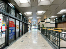 エントランスホール