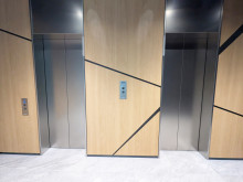 エレベーター(2基)