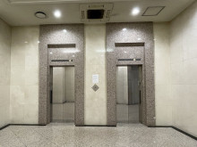 エレベーター(2基)