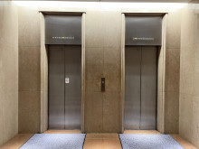 エレベーター(2基)