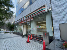 1階のセブン-イレブン 札幌北5条西6店