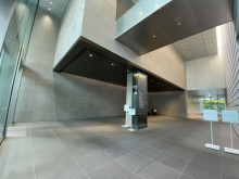 エントランスホール