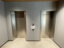 エレベーター(2基)