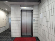 エレベーター(1基)
