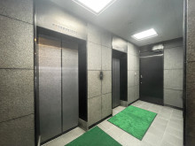 エレベーター(2基)