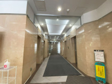 エレベーター(4基)