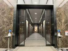 エレベーターホール(7基)