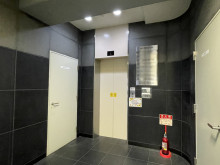 エレベーター(1基)