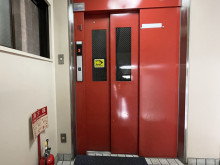 エレベーター(1基)