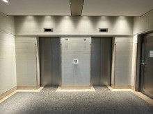 エレベーター(2基)