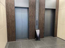 エレベーター(2基)