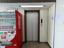 エレベーター(1基)