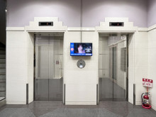 エレベーター(2基)