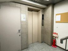 エレベーター(1基)