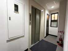 エレベーター(1基)