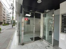 オフィスビル出入口