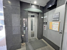 エレベーター(1基)