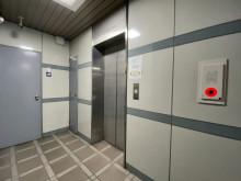 エレベーター(1基)