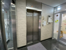 エレベーター(1基)