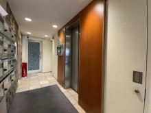 エレベーター(1基)